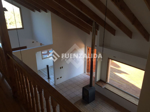 Casa En Venta De 4d 3b Las Gaviotas