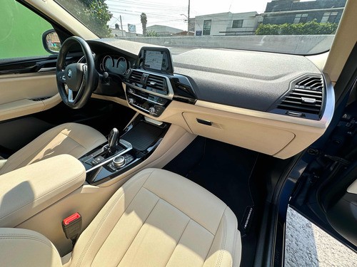 BMW X3 2.0 sDrive20iA At