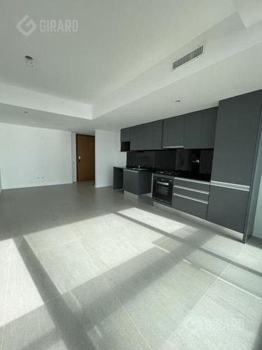 Edificio Malecon Varese, Venta De 2 Amb.