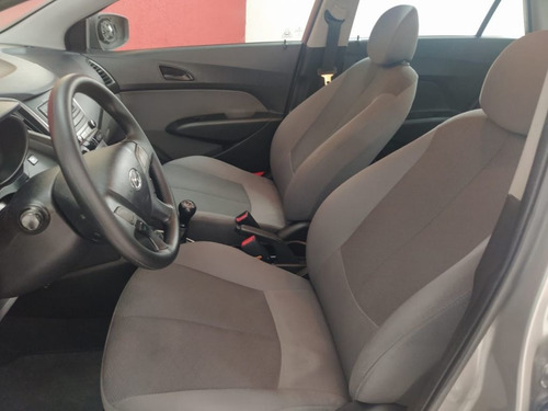 Imagem 5 de 15 de Hb20s C.plus C.style1.0 Flex 12v Mec. 4p