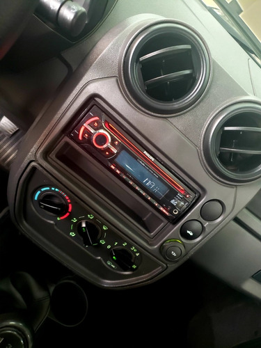 Imagem 6 de 8 de Ford Ka