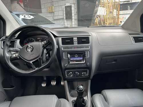 Volkswagen Fox 1.6 16v Msi Highline Total Flex 5p