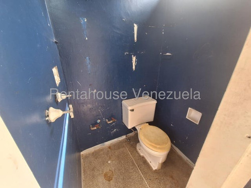 Apartamento En Venta. Sabana Grande. Mls 25-18486