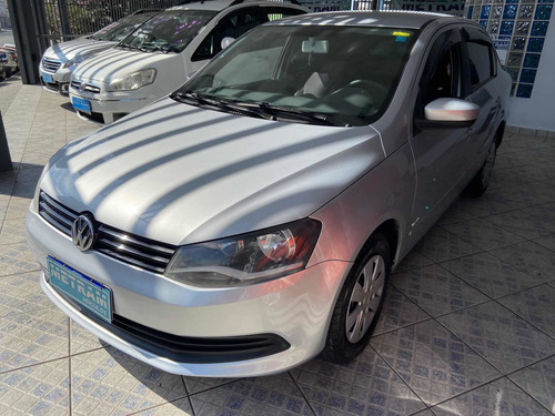 Imagem 1 de 7 de Volkswagen Voyage 2013 1.0 Vht Trend Total Flex 4p