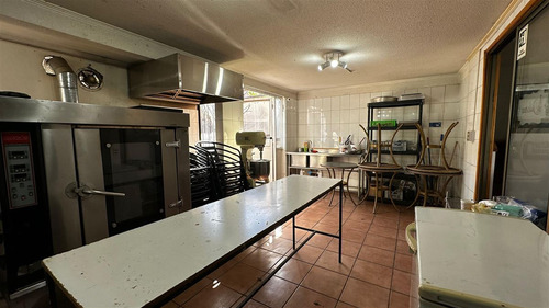 Casa En Venta De 3 Dorm. En Quilicura