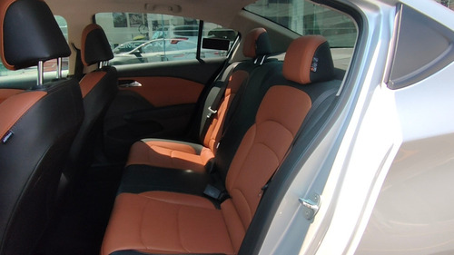 Imagen 10 de 11 de Chevrolet Cavalier 2019 1.5 Premier Piel At