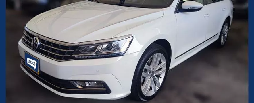 Volkswagen Passat Highline 2.5 At 6 Airbags Sedan Fip650