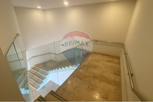 Gran Ubicación Av Brasil Para Este Local Comercial