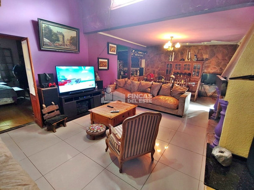 Casa En Centro San Carlos- Ref: 672