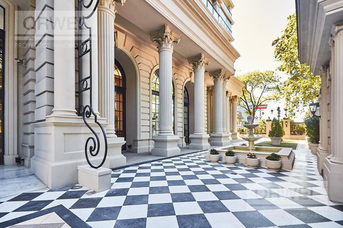 Imagen 18 de 20 de Chateau Libertador, Único En Su Estilo. 3 Suites Dep. Y 2 Coch. Hotel *****