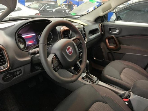 Imagem 4 de 11 de Fiat Toro Toro Volcano 2.0 16v 4x4 Tb Diesel Aut. Diesel Au