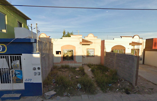 Sg- Casa De Recuperacion Bancaria En Rio Grajala, Fraccionamiento Orabel, Nuevo Laredo, Tamaulipas