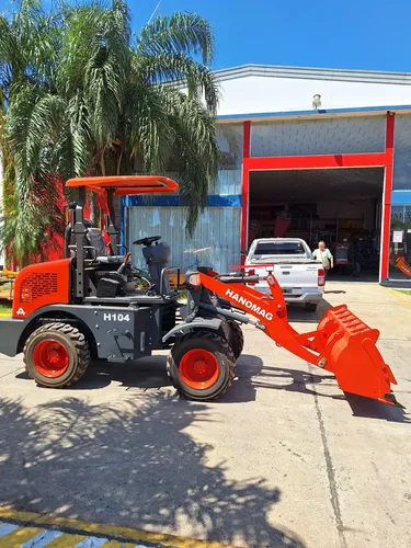 Pala Cargadora Frontal Forrajera H104
