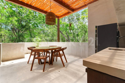 Villa En Venta Tulum De Tres Habitaciones Y Tres Baños Y Medio Ubicacion Ideal
