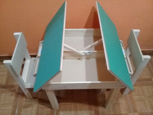 Juego Mesa Pizarron Doble Y 2 Sillas