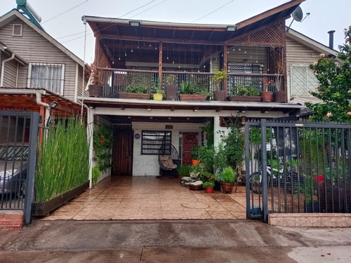 Casa En Sector Piedra Roja Quilicura