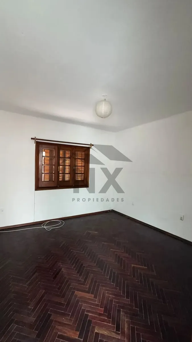 Alquiler De Casa De 2 Dormitorios En Parque Batlle · Photo 4
