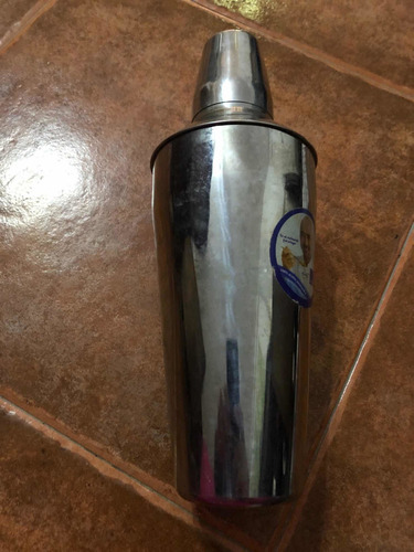 Imagen 2 de 2 de Coctelera Usada