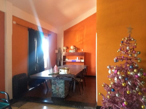Chalet En Venta En Quilmes Oeste