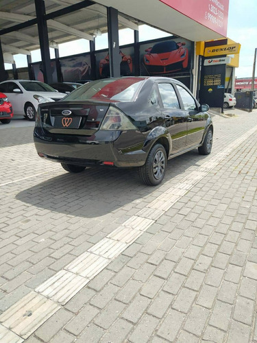 Ford Fiesta 1.6 Mpi Class Sedan 8v Flex 4p Manual
