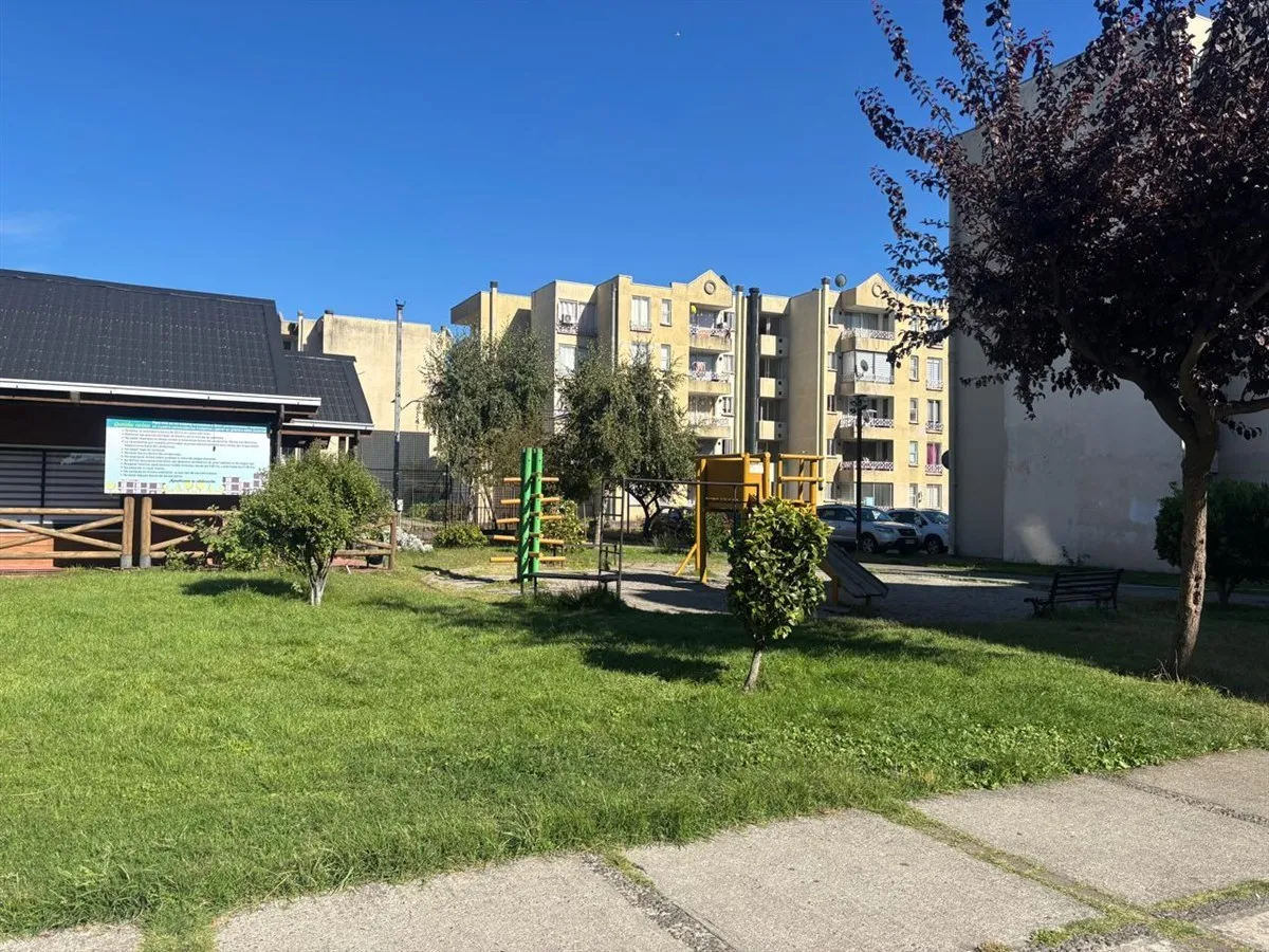 Imagen 3 de 10 de Venta Depto 2d Soleado Condominio Los Pioneros San Pedro