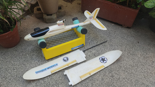Uav Avión Rc, Sólo Instalar Rx Y Batt... Blanco (Usado)