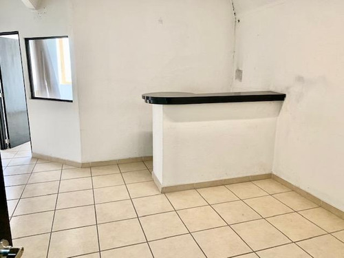 Anzures, 88m2, Acondicionada, 3 Privados, Sala De Juntas, Baño Privado, Amplia Área Abierta De Trabajo, Vigilancia 24 Horas, Circuito Cerrado, Control De Acceso Por Medio D