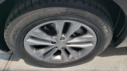 Imagen 8 de 15 de Hyundai Santa Fe 2018 2.0 Sport L Automatica 5 Pasajeros