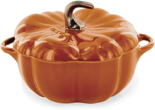 Staub Ceramics Petite Pumpkin Cocotte  16 Oz  Naranja Quemad