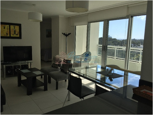 Apartamento En Brava, 1 Dormitorios *- Ref: 2481