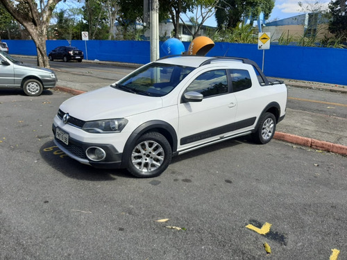 Imagem 4 de 8 de Volkswagen Saveiro 1.6 16v Cross Cab. Dupla Total Flex 2p