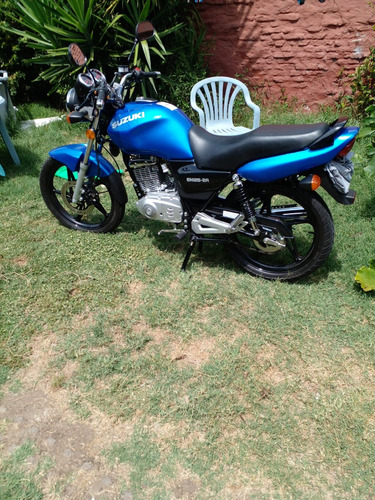 Suzuki En 125 2a 2023 Con 4000 Km!!!!