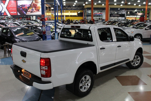 Imagem 14 de 14 de Chevrolet S10 2.5 Advantage 4x2 Cd 16v 2017