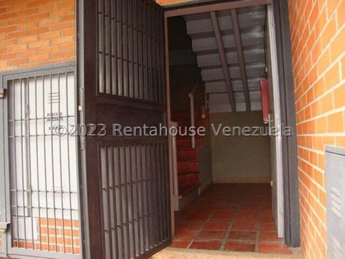 / Oficina En Alquiler Centro De Barquisimeto. Avenida Romulo Gallegos. Calle 42 / 23-33620 As-2