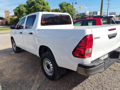 Toyota Hilux 2021 2.4 Cd Dx 150cv 4x2