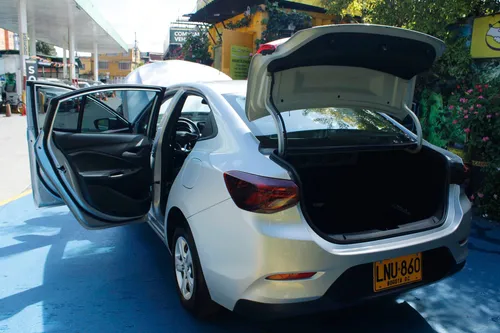 Chevrolet Onix 1.0 Turbo LT