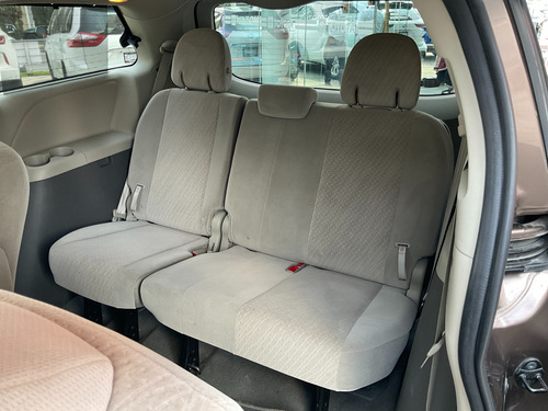 Toyota Sienna 3.5 Xle At