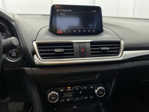 Mazda 3 2.0 Touring
