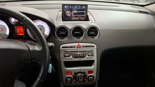 Peugeot 408 2.0 16V ALLURE+