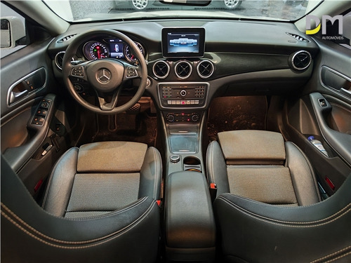 Mercedes-Benz CLA 180 1.6 CGI GASOLINA 7G-DCT