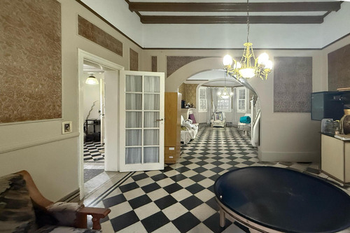 Venta - Casa De 3 Dormitorios Con Patio Y Cochera. Arroyito, Rosario.