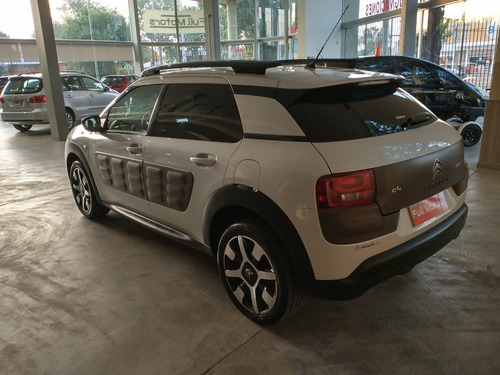 Imagen 3 de 10 de Citroen C4 Cactus Puretech 110 1.2 At6 Shine 2018 Permuto Fi