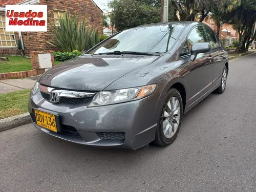 Honda Civic 1.8 Ex 4 p