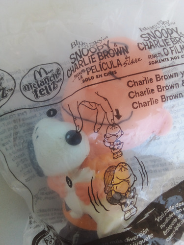 Promocional Mcdonalds Charlie Brown E Snoopy Lacrado