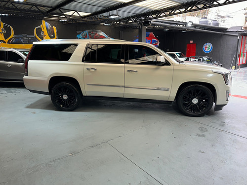 Cadillac Escalade ESV 6.2 Premium V8 8 Pas At