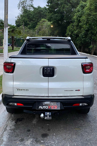Fiat Toro 2.4 Volcano 16v Flex 4x2 Aut. 4p