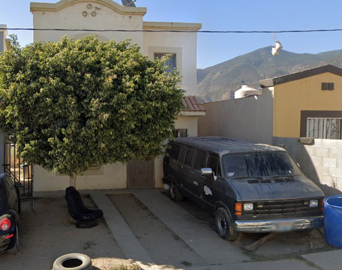 Venta De Casa, ¡remate Bancario!, Col. Villas Del Sol, Ensenada, Bc. -jmjc3