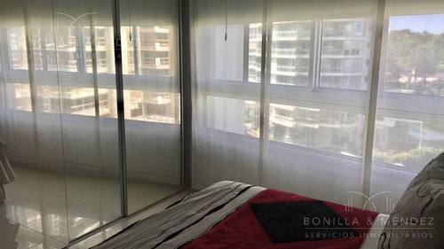 Miami Boulevard, 2 Dormitorios, 2 Baños, Toilette, Parrillero Propio, Garage
