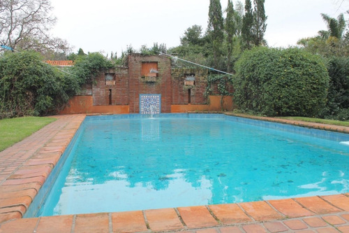 Impresionante Casa En Venta Carrasco Sur