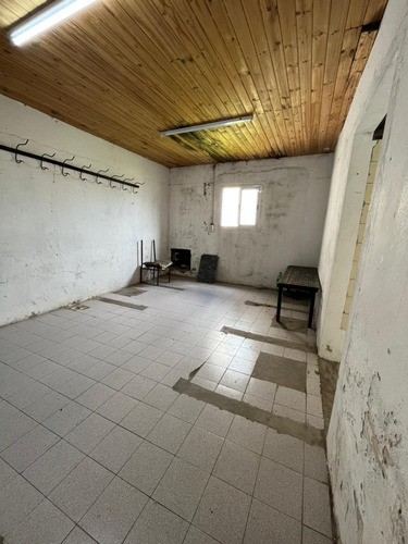Dueño Alquila Galpon 200 M2 Cubiertos /900 M2 Libres